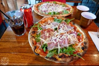 Vic's Pizzeria Vic's Pizzeria
