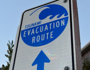 Tsunami Warnhinweis