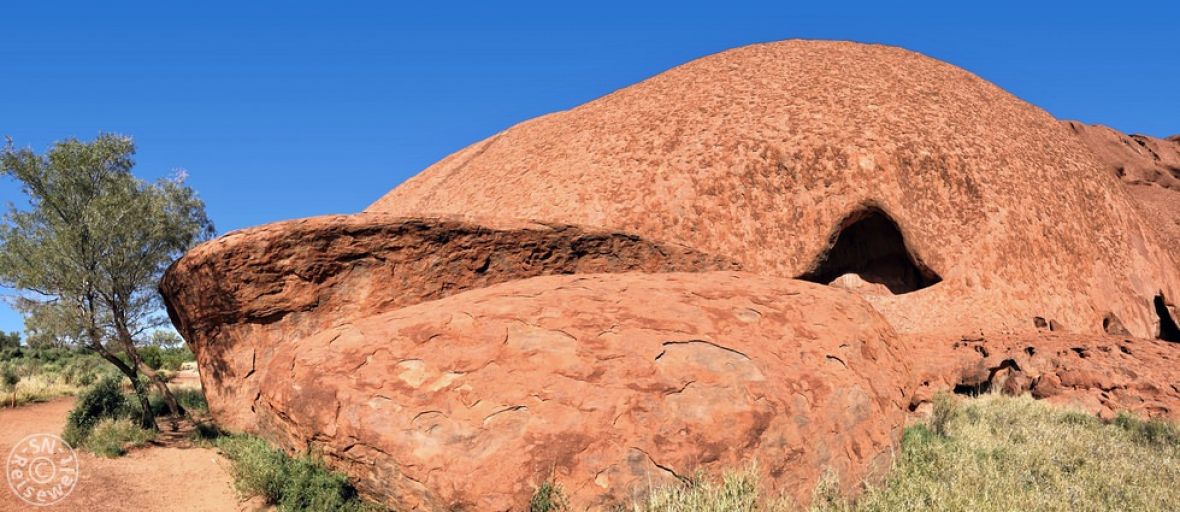 „Mala Walk“ am Uluru
